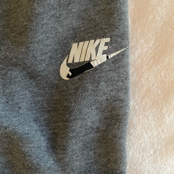 Nike Gray Kids Jogger Set - Picture 3 of 5